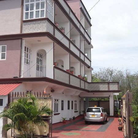 Sunshine Villa Grand Baie Exterior photo