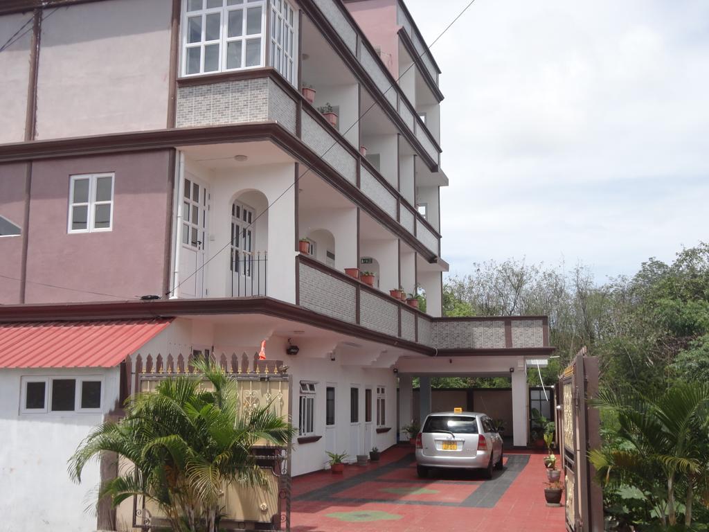 Sunshine Villa Grand Baie Exterior photo